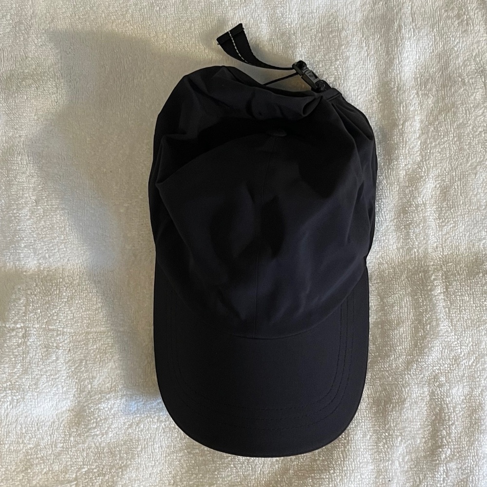 NWOT lululemon Fast and Free Running Hat - Black - One Size